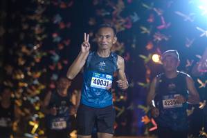 BIB: 40031, 4235, 027
                            <button type="button" onclick="openModal(18286801)" class="btn btn-primary btn-sm float-right btn-popup" data-toggle="modal" data-target=".modal-high-quality">
                        <i class="fas fa-shopping-cart"></i> Add to Cart
                    </button>
                                            <button type="button" onclick="isThisMe(18286801, true)" class="btn btn-success btn-sm float-right btn-popup btn-isme hidden" data-toggle="tooltip" data-placement="bottom" title="นี่คือรูปของคุณใช่ไหม คลิกที่นี่เพื่อเอาเข้าอัลบั้ม">
                        <i class="fas fa-plus"></i> Add to album
                    </button>
                    <button type="button" onclick="isThisMe(18286801, false)" class="btn btn-warning btn-sm float-right btn-popup btn-isnotme hidden">
                        <i class="fas fa-ban"></i> Remove from album
                    </button>